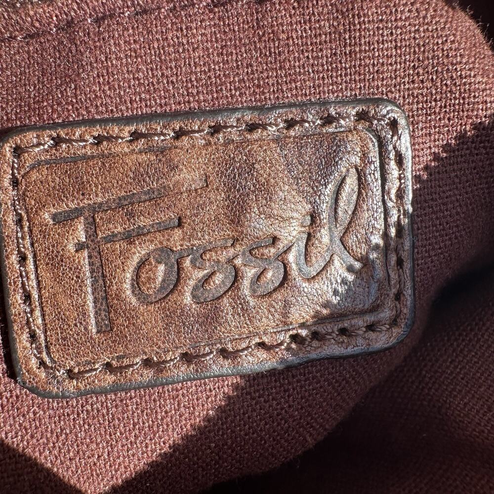 Fossil Talita Brown Leather Flower embossed and pleated Boho crossbody bag - Picture 3 of 8